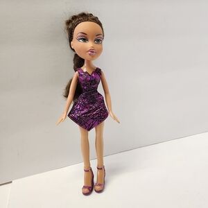 Bratz Yasmin Purple Dress Green Eyes Purple Wedge Shoes Parts Project Chloe
